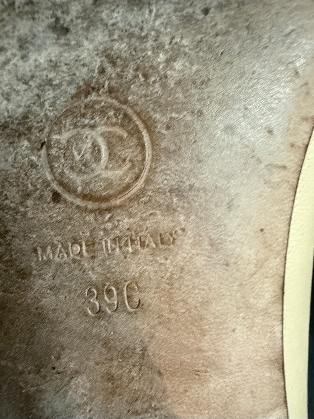 CHANEL Beige Leather Ballet Flats with Black Cap Toe - Picture 10 of 10